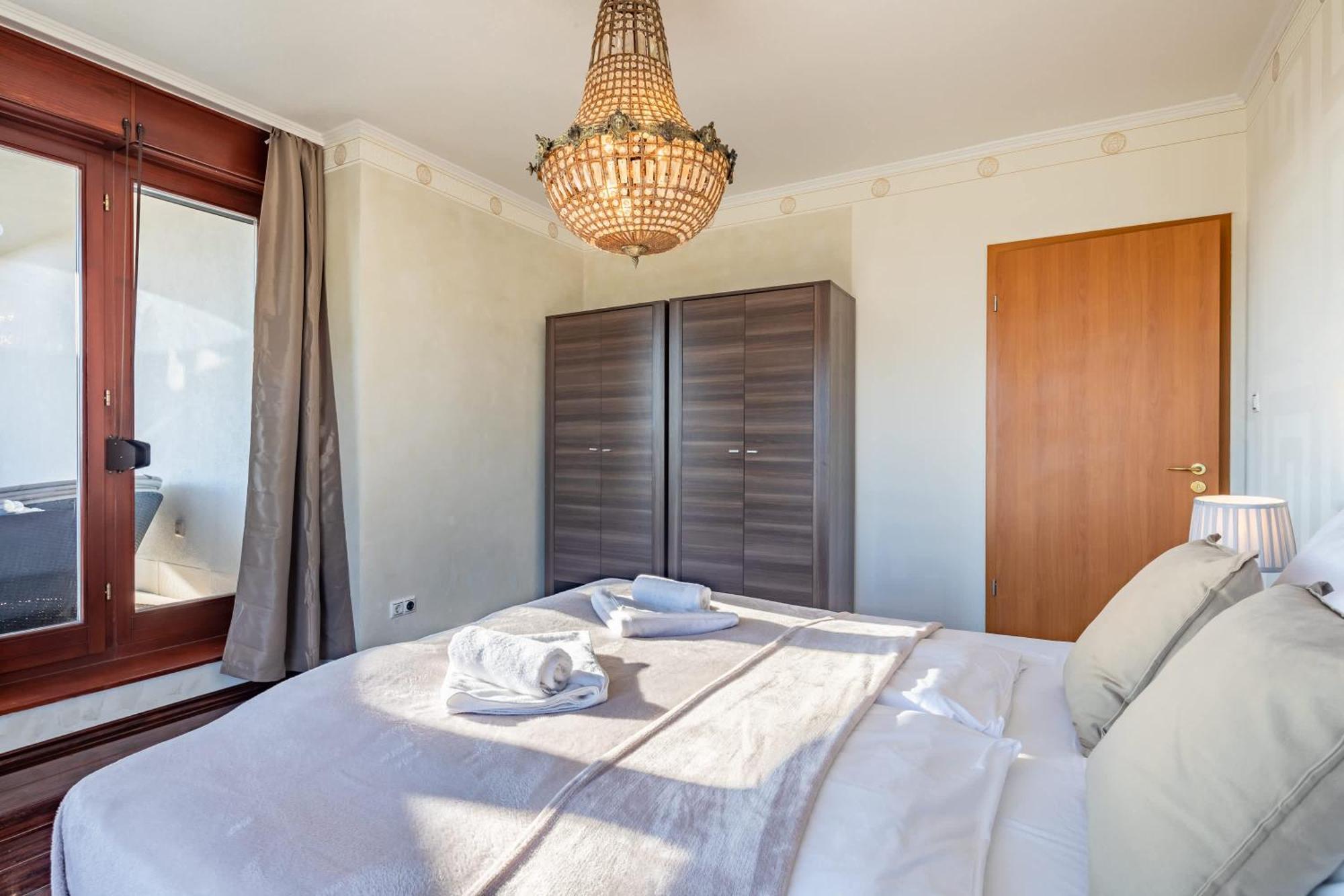 Apartment Penthouse - Modern Luxury - Sunny