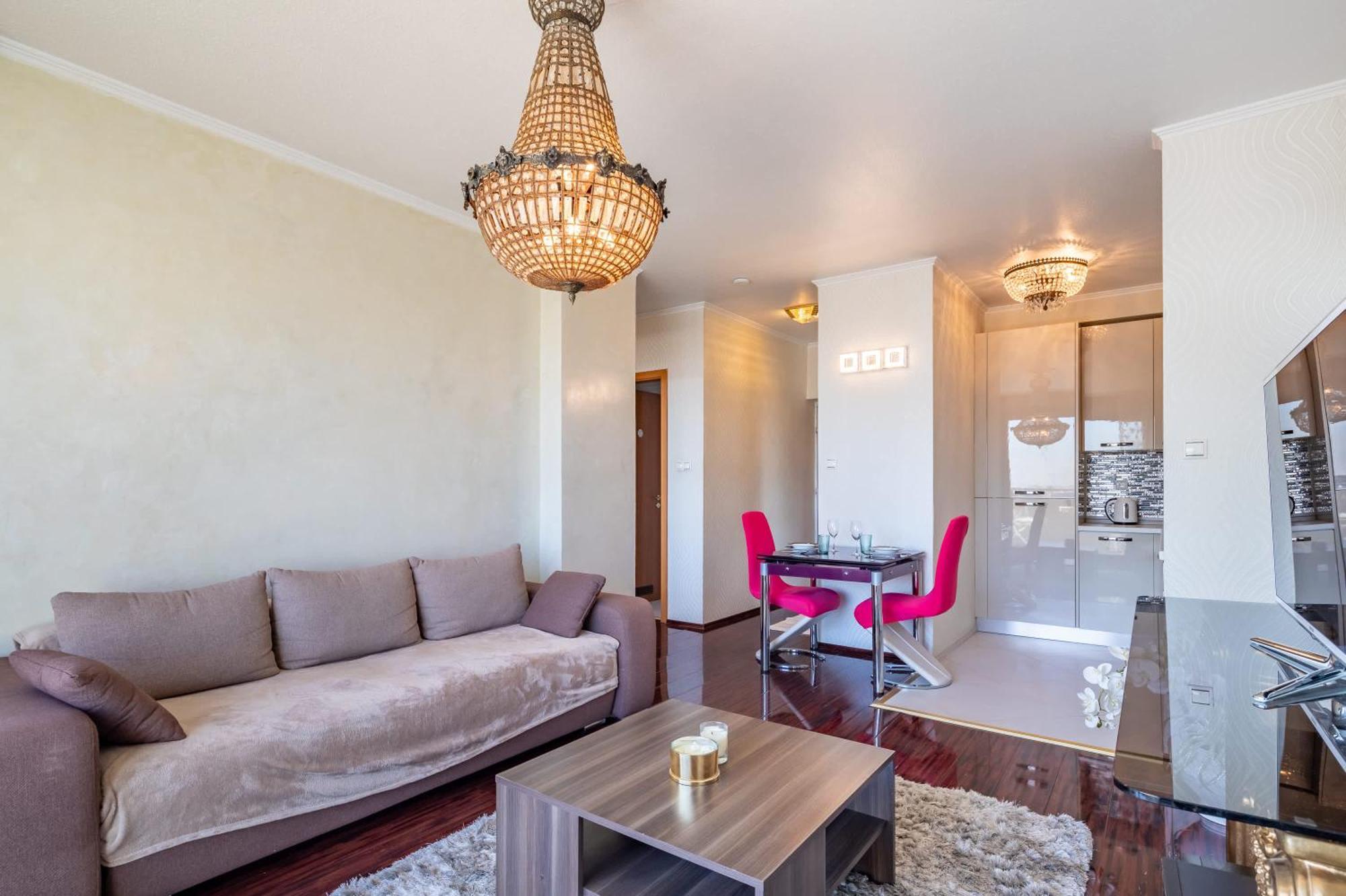 Penthouse - Modern Luxury - Sunny Apartment