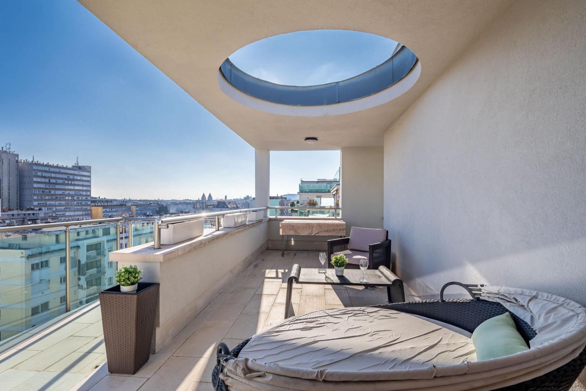 Apartment Penthouse - Modern Luxury - Sunny