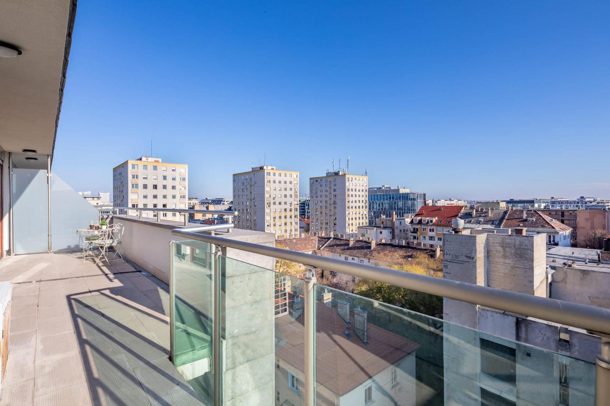 Penthouse - Modern Luxury - Sunny